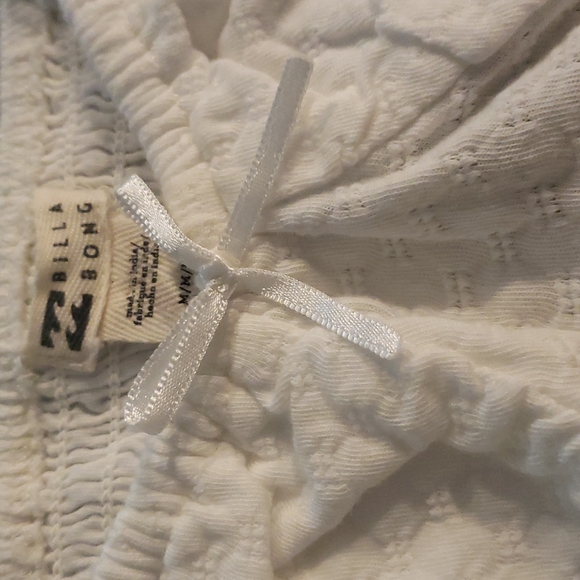 Billabong Tank Top - Picture 7 of 7